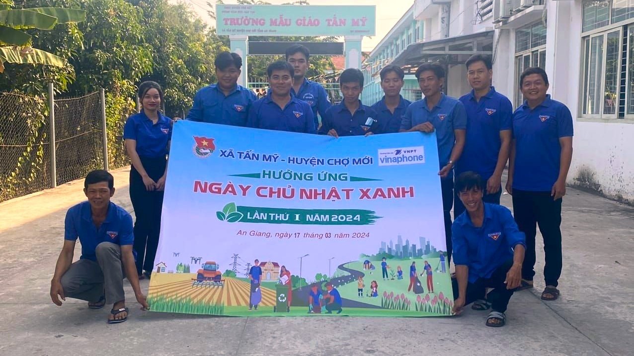 Đoàn Thanh Niên