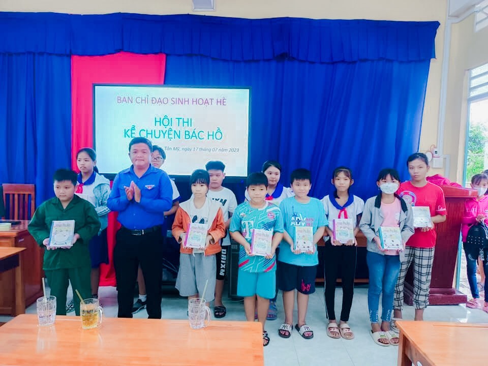 Đoàn Thanh Niên