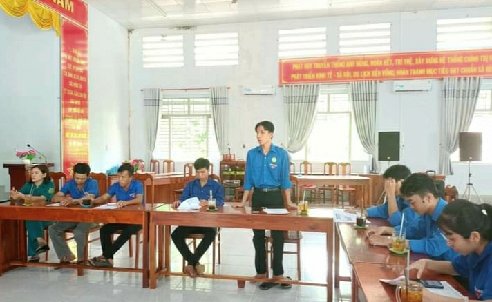 Đoàn Thanh Niên