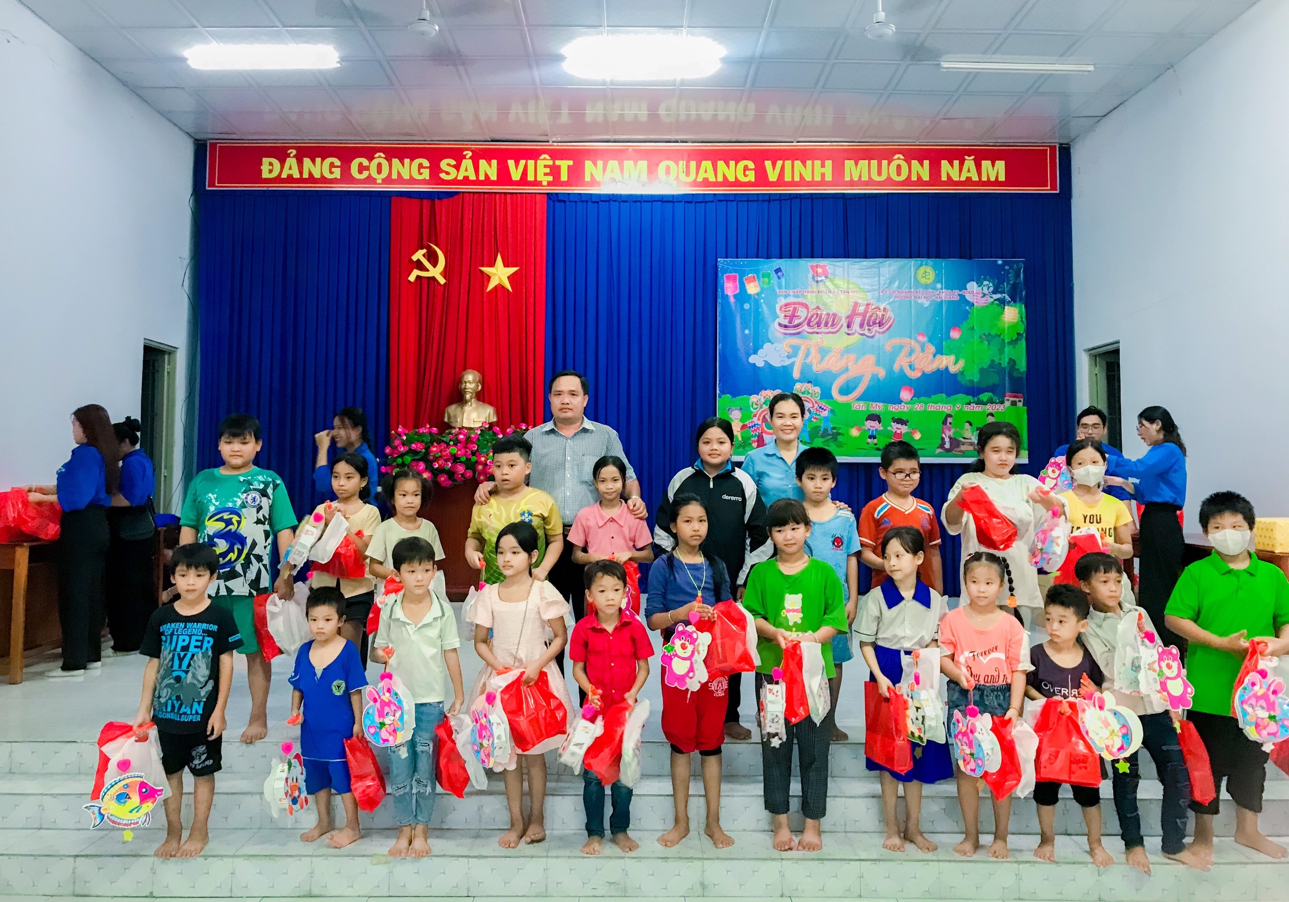 Đoàn Thanh Niên