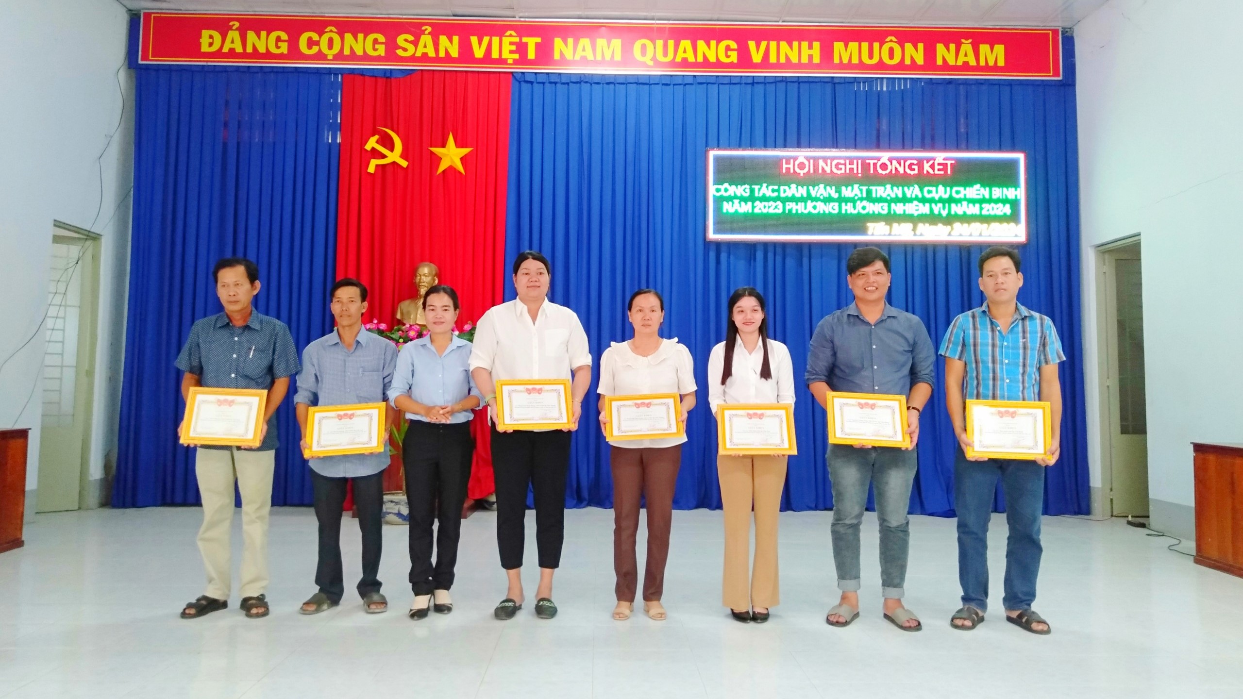 Mặt trận