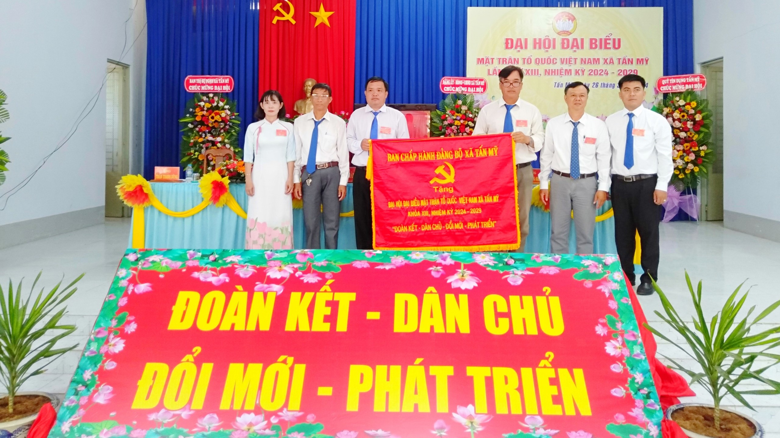 Mặt trận