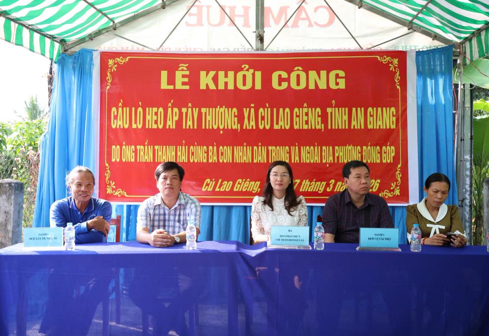 Lễ Khởi công cầu Lò Heo ấp Tây Thượng xã Cù Lao Giêng, tỉnh An Giang