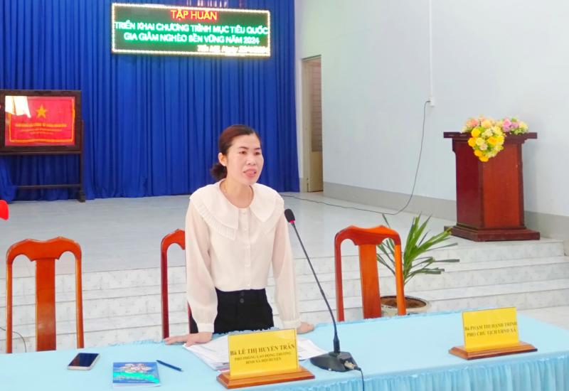 Huyện tập huấn chương trình giảm nghèo bền vững