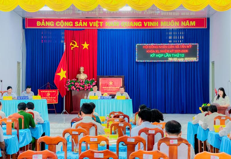 HĐND xã Tấn Mỹ tổ chức kỳ họp lần thứ 12 