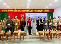 Trao 200 phần quà cho hội viên phụ nữ nghèo, cận nghèo và khó khăn xã Cù Lao Giêng